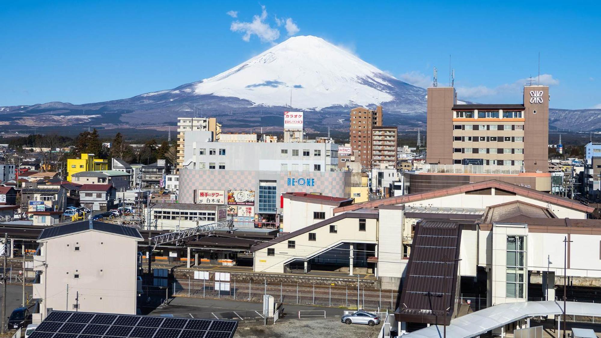 Toyoko Inn Gotemba Ekimae Екстериор снимка